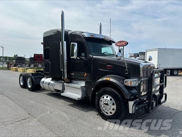 Peterbilt 567 曳引機組件