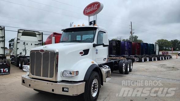 Peterbilt 567 商用底盤車