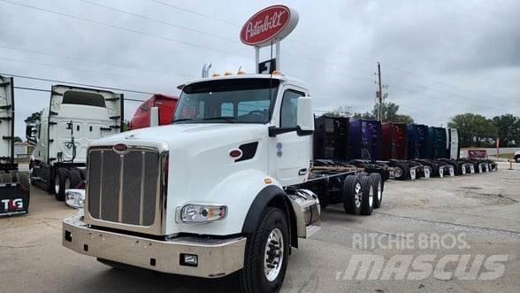 Peterbilt 567 商用底盤車