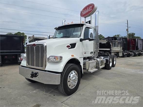Peterbilt 567 曳引機組件