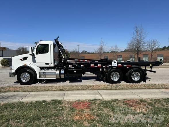 Peterbilt 567 垃圾車