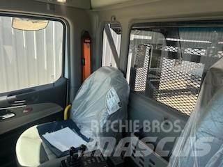 Peterbilt 567 垃圾車