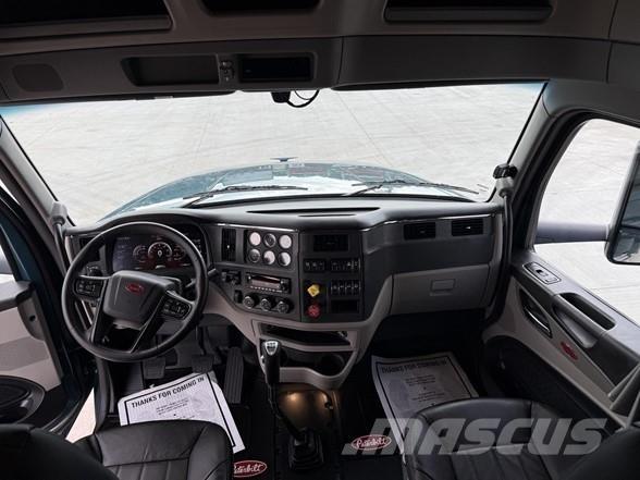 Peterbilt 567 曳引機組件