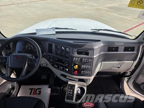 Peterbilt 567 傾卸式卡車