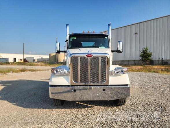 Peterbilt 567 曳引機組件