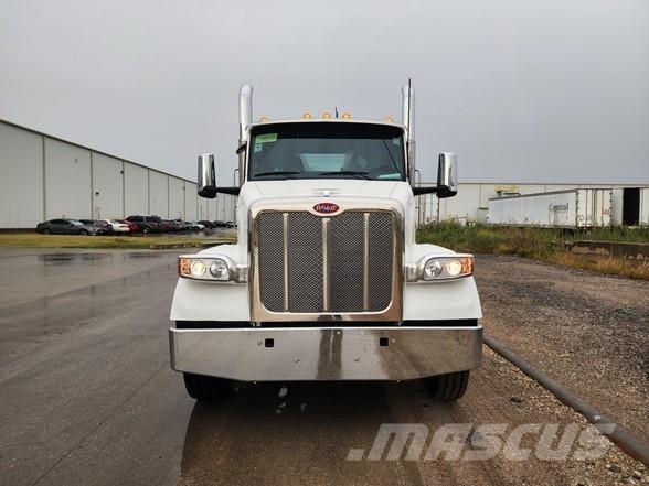 Peterbilt 567 曳引機組件