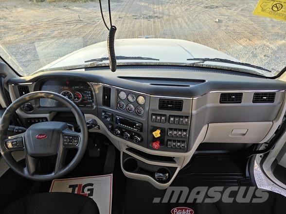 Peterbilt 567 曳引機組件