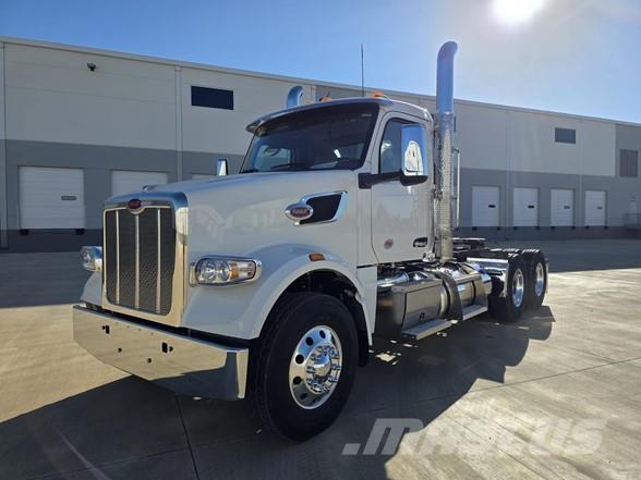 Peterbilt 567 曳引機組件