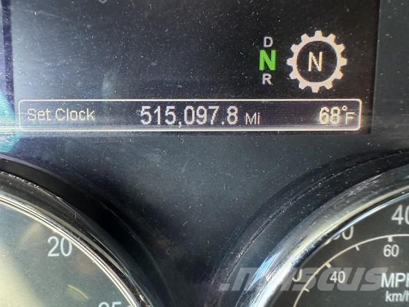 Peterbilt 579 曳引機組件