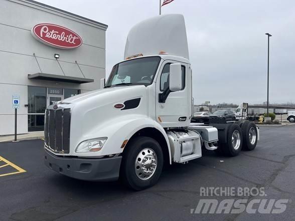 Peterbilt 579 曳引機組件