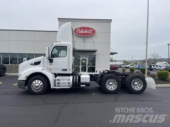 Peterbilt 579 曳引機組件