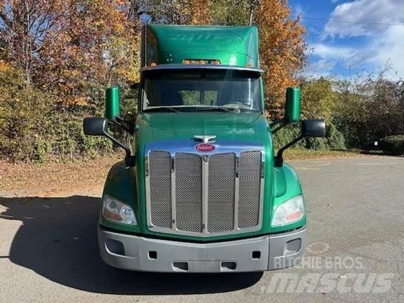 Peterbilt 579 曳引機組件