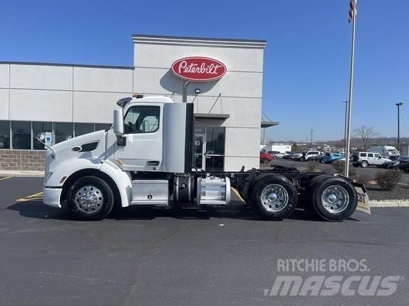 Peterbilt 579 曳引機組件