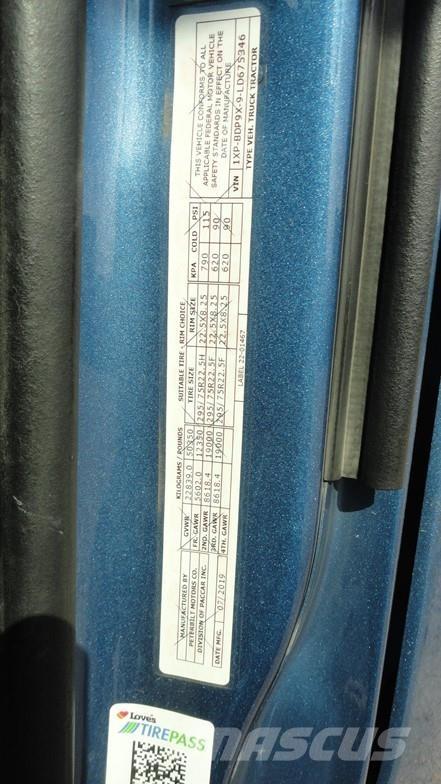 Peterbilt 579 曳引機組件