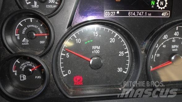 Peterbilt 579 曳引機組件