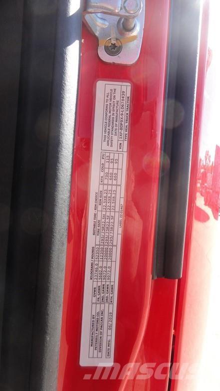 Peterbilt 579 曳引機組件