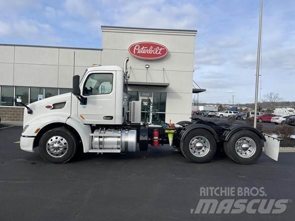 Peterbilt 579 曳引機組件