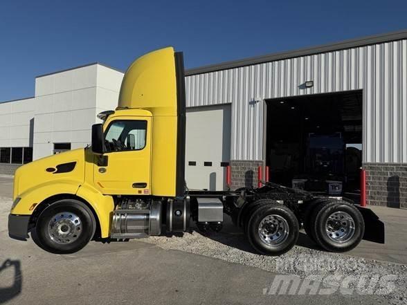 Peterbilt 579 曳引機組件