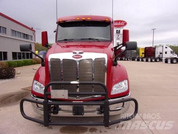 Peterbilt 579 曳引機組件