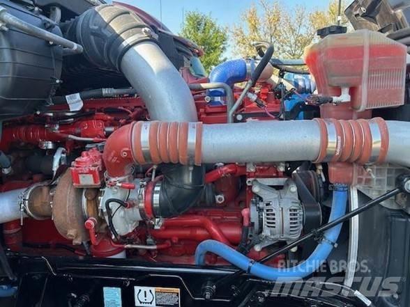 Peterbilt 579 曳引機組件