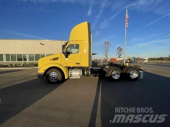 Peterbilt 579 曳引機組件