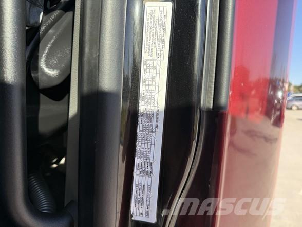 Peterbilt 579 曳引機組件