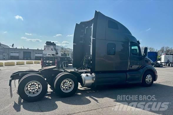 Peterbilt 579 曳引機組件