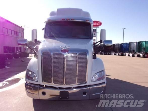 Peterbilt 579 曳引機組件