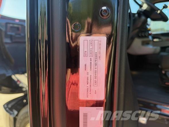 Peterbilt 579 曳引機組件