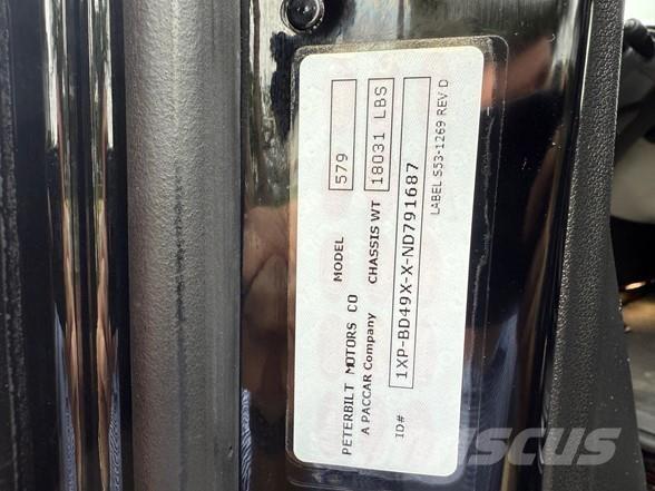 Peterbilt 579 曳引機組件