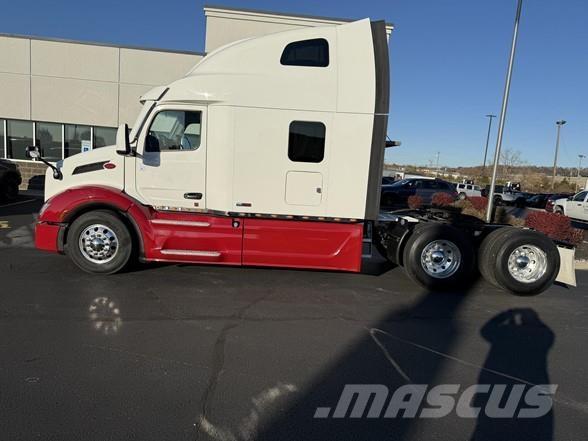 Peterbilt 579 曳引機組件