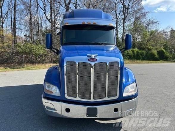 Peterbilt 579 曳引機組件
