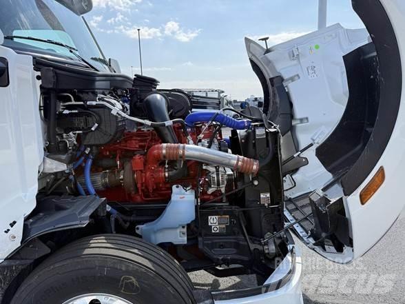 Peterbilt 579 曳引機組件
