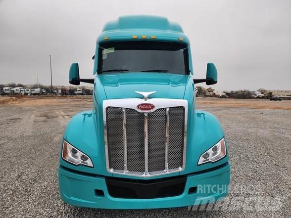 Peterbilt 579 曳引機組件