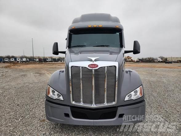 Peterbilt 579 曳引機組件