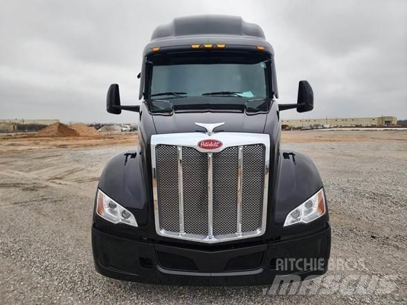 Peterbilt 579 曳引機組件