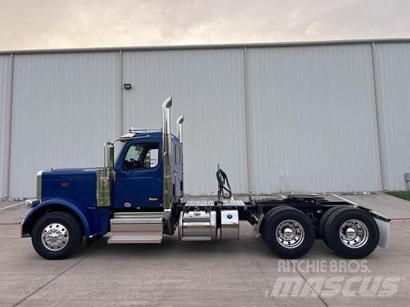 Peterbilt 589 曳引機組件