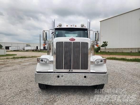 Peterbilt 589 曳引機組件