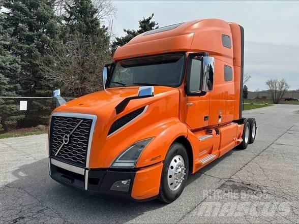 Volvo VNL42T760 曳引機組件
