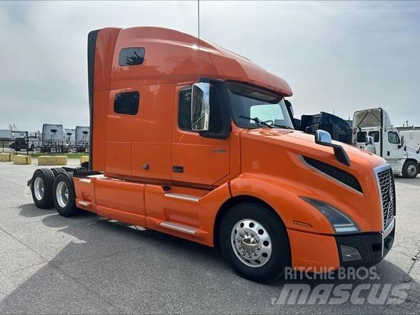 Volvo VNL42T760 曳引機組件
