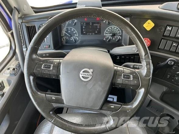 Volvo VNL64T860 曳引機組件