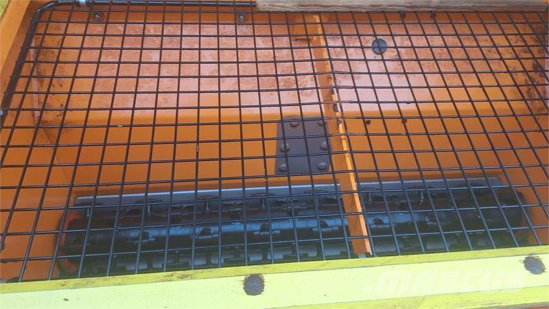 Rauch UKS 100 砂鹽撒布機