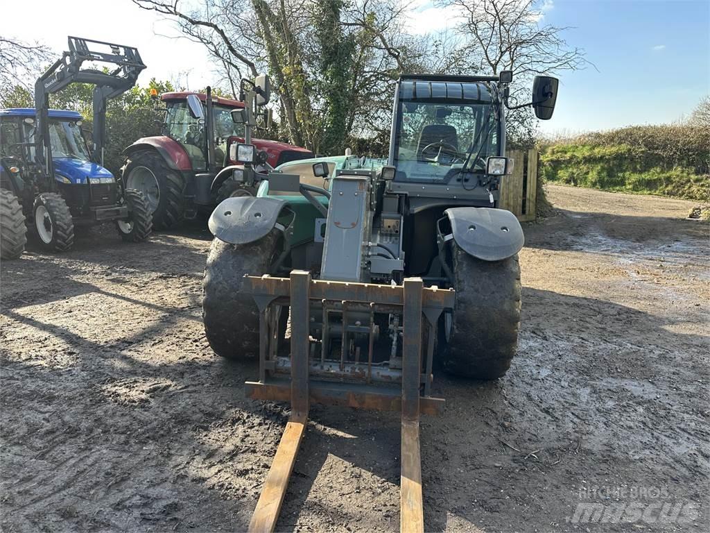 Kramer KT365 伸縮臂操作車