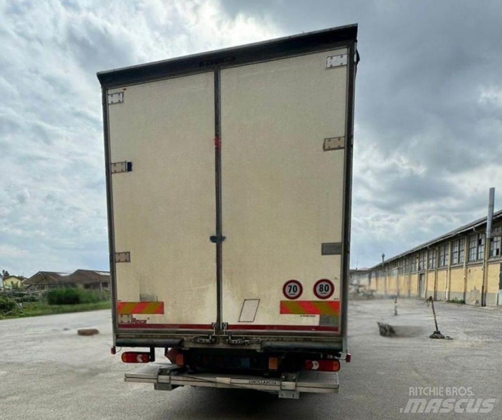 Renault D 曳引機組件