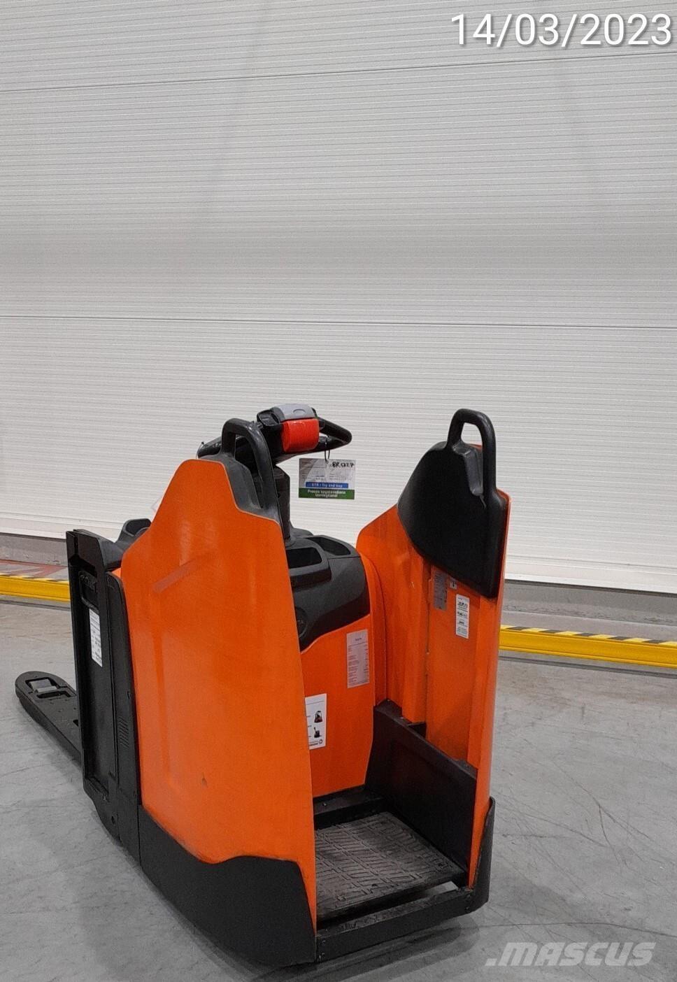 BT LPE200 平台型低架升降機