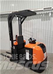 BT OSE120CB 低架裝載機