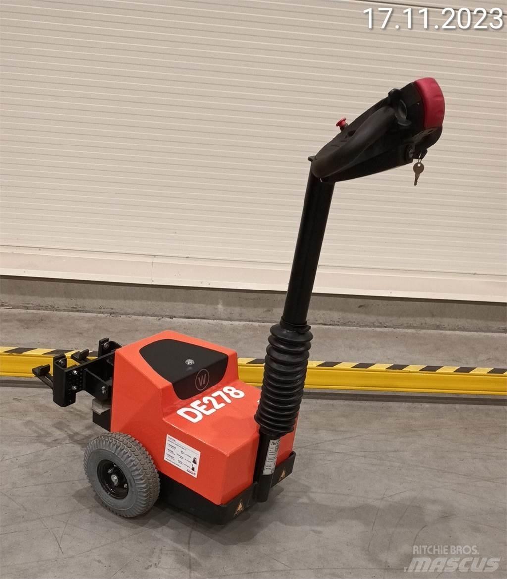 BT TWE100 牽引車