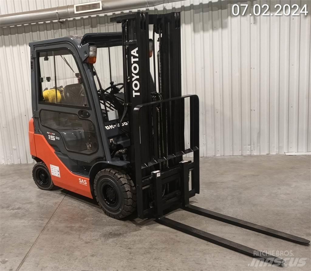 Toyota 02-8FGF15 液化石油氣LPG卡車