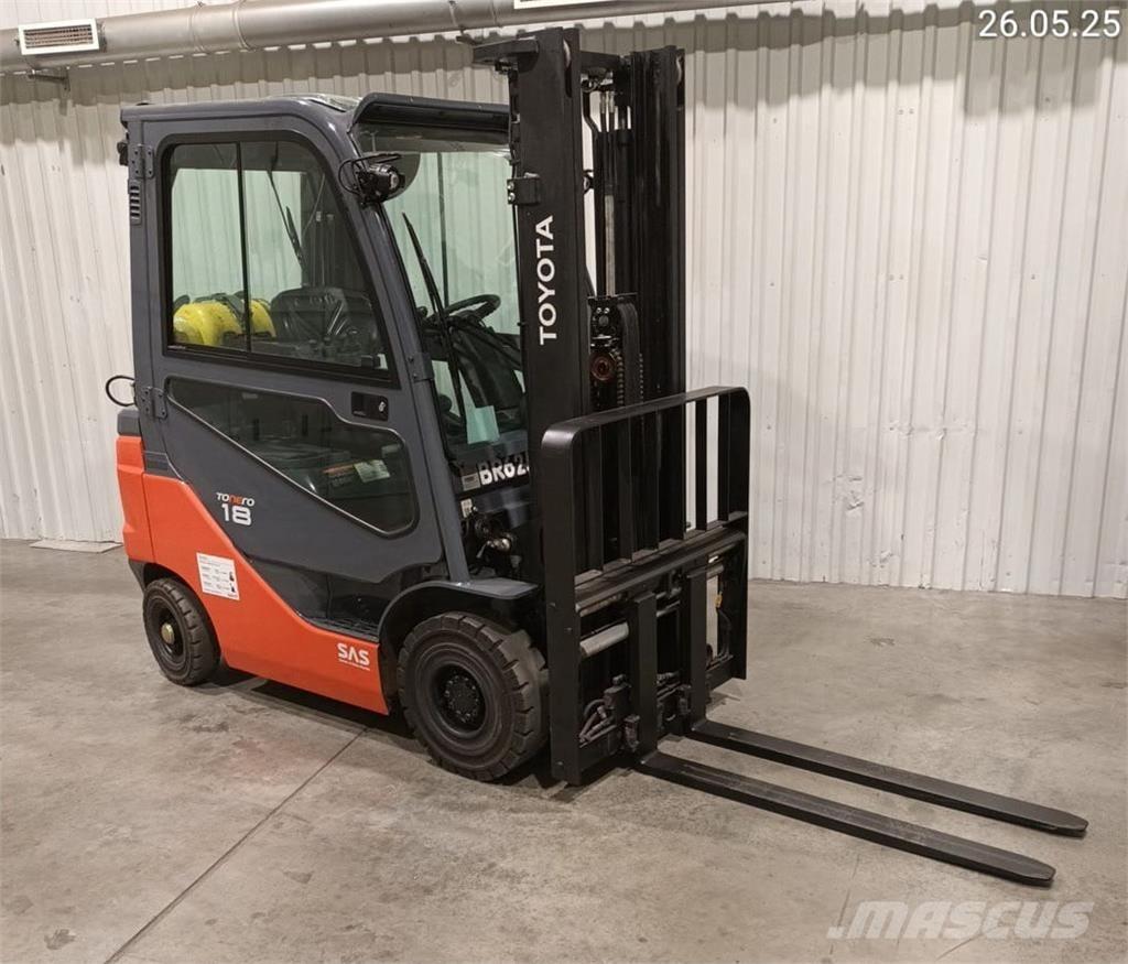 Toyota 02-8FGF18 液化石油氣LPG卡車