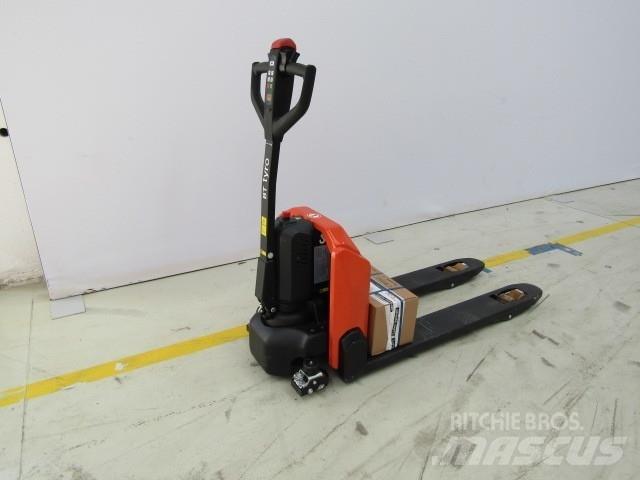 BT LHE130 電動堆高機